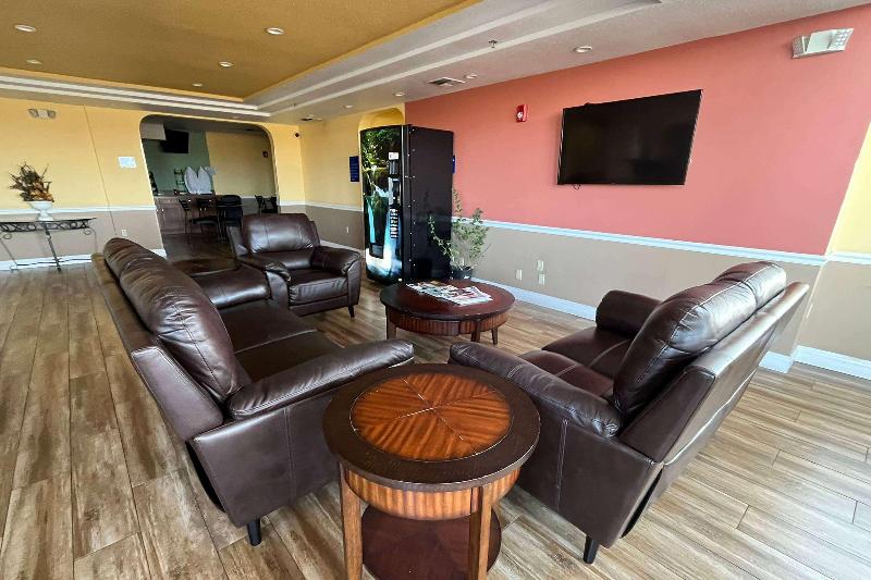 Baymont by Wyndham Manteca image