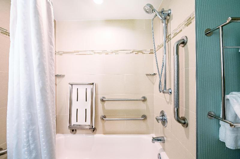 Holiday Inn Charlottesville-Univ Area By IHG 5