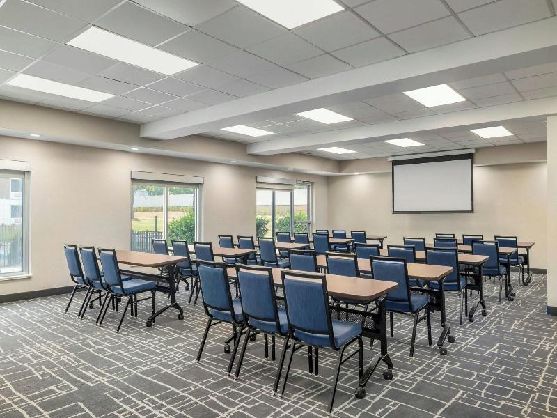 CLT Sky Suite image