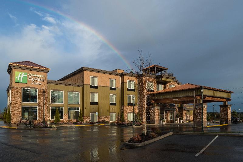 Holiday Inn Express Hotel & Suites North Sequim