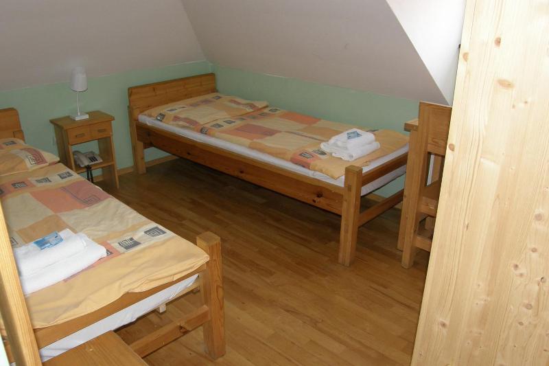 Garni Mysí Díra image