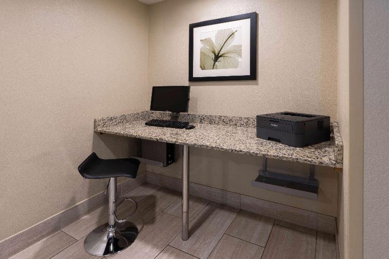 La Quinta Inn & Suites Castle Rock