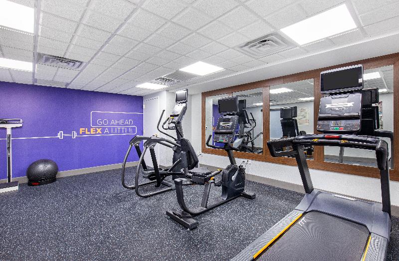 Holiday Inn Express Hurricane Mills (Waverly) image