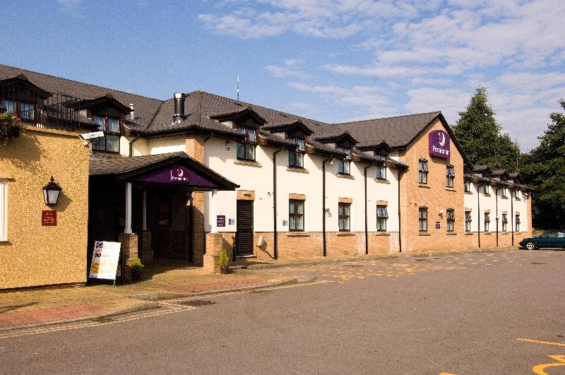 Premier Inn Cardiff West