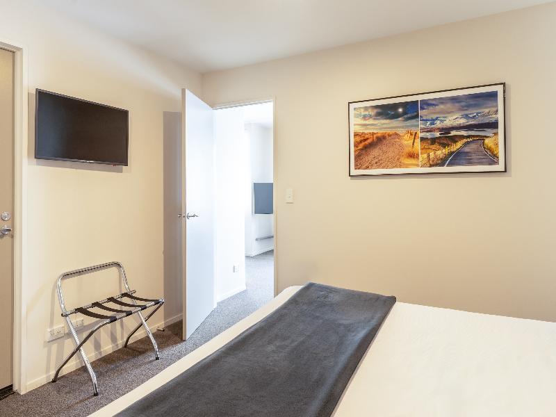 Quest Cathedral Junction Serviced Apartments image
