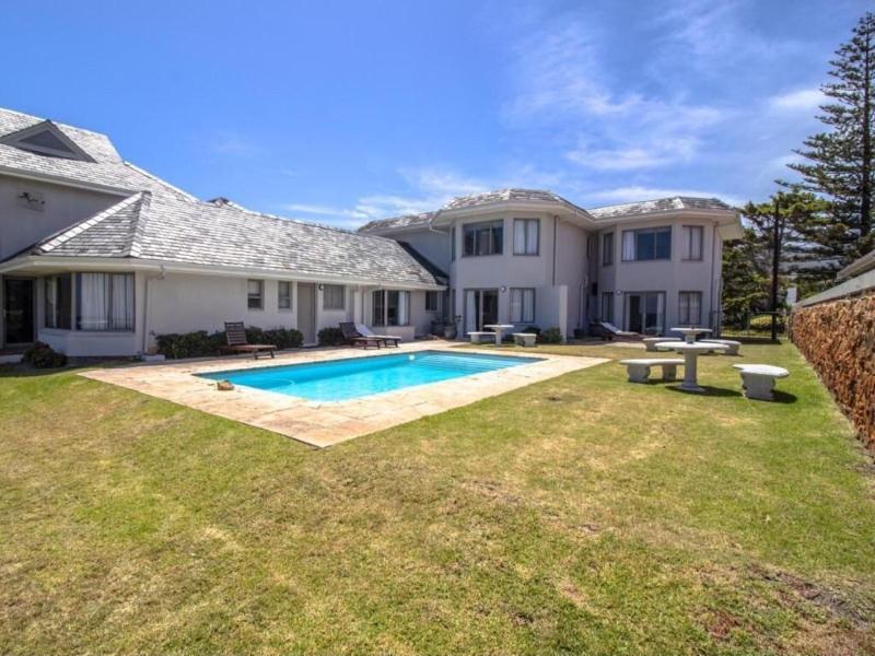 Sandbaai Country House image