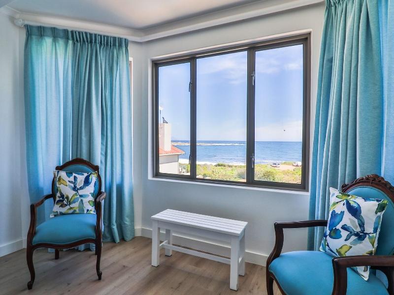 Sandbaai Country House image