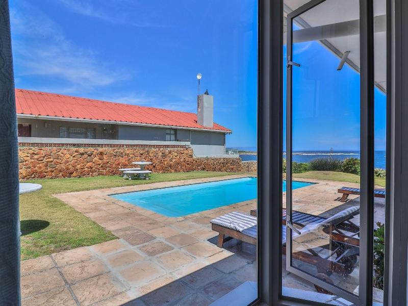 Sandbaai Country House image