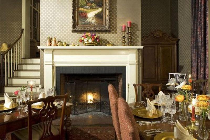 Hillbrook Inn image