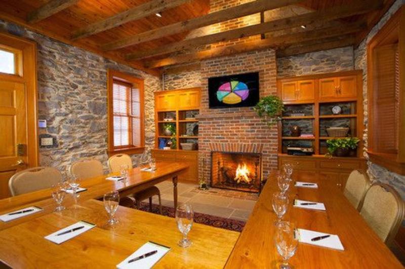Hillbrook Inn image