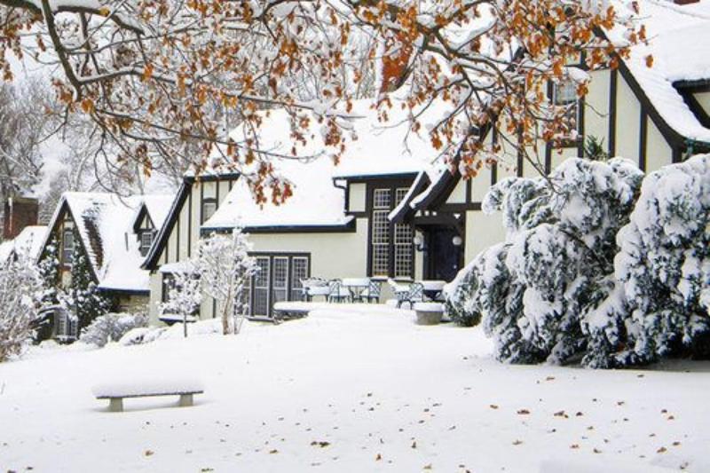 Hillbrook Inn image