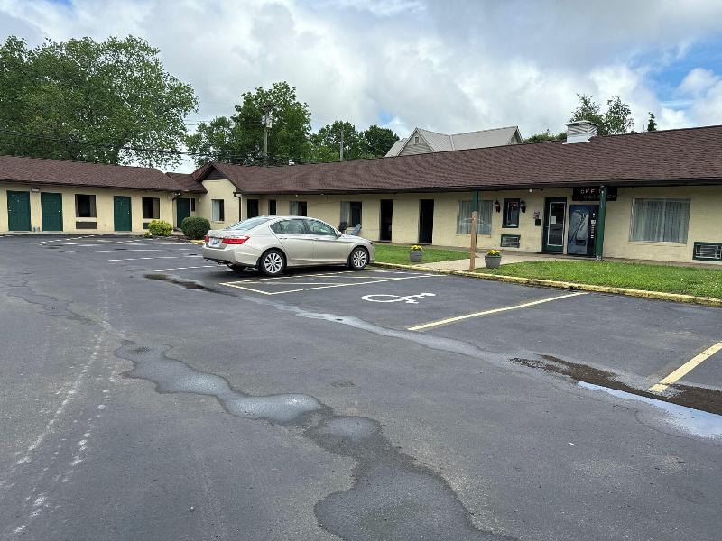 Royal Inn Albany image 1