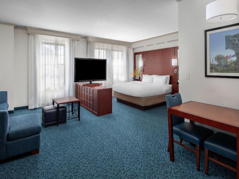 Residence Inn Cincinnati Downtown/The Phelps image