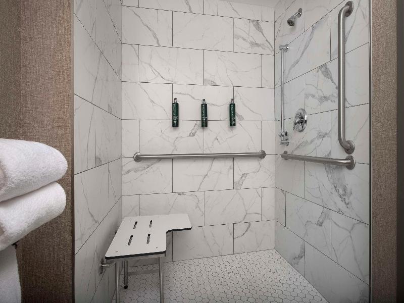 Doubletree by Hilton Chattanooga Hamilton Place image