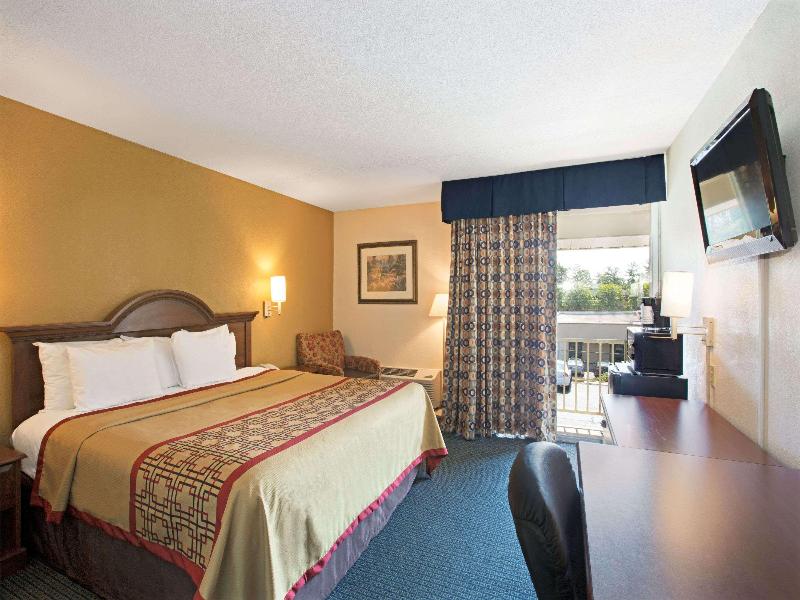 Days Inn By Wyndham Charlotte/Woodlawn Carowinds image