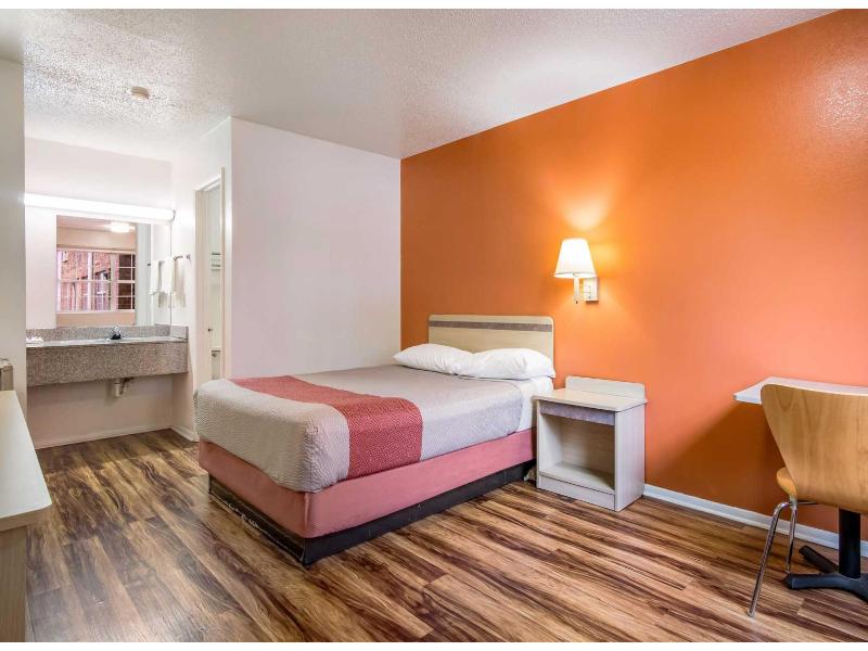 Motel 6 East Ridge, Tn image