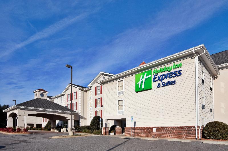 Holiday Inn Express Hotel & Suites Conover (Hickor