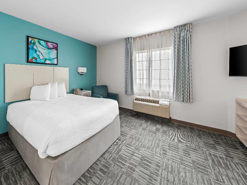MainStay Suites Cincinnati Blue Ash image