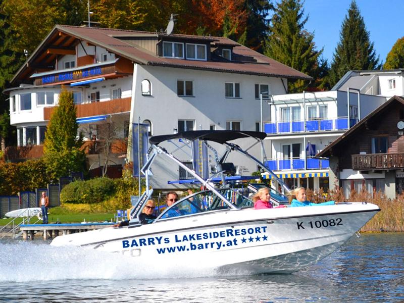 Barry-Memle image