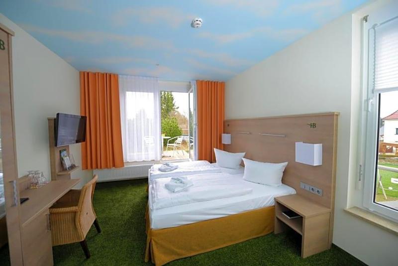 Der Bayerische Hof image