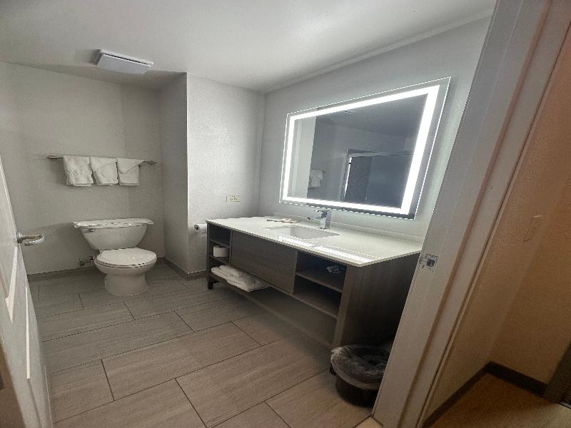 Country Inn & Suites by Radisson, Concord (Kannapo image