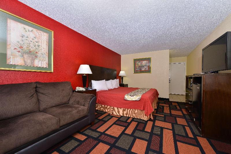 Americas Best Value Inn Canton photo 11