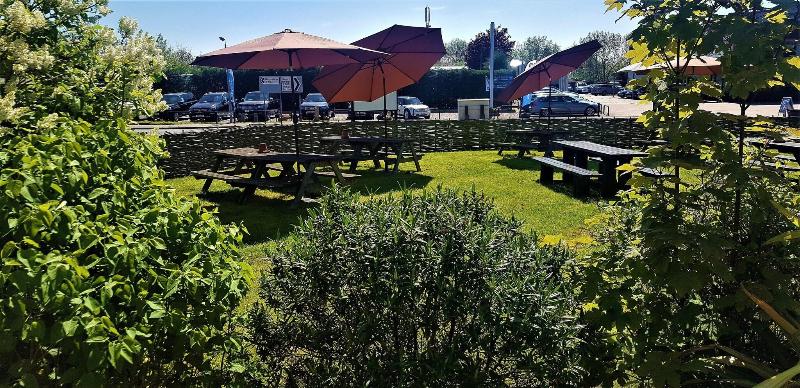 The White Horse Inn