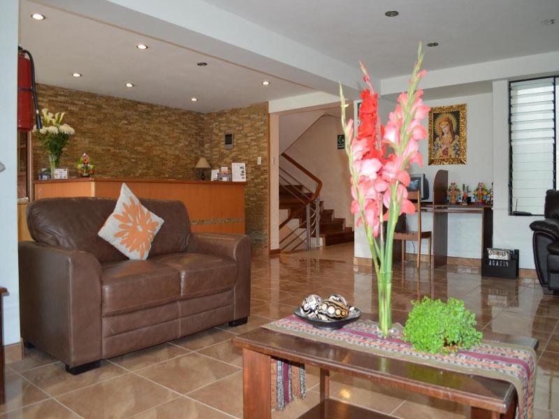 Florida del Inca Hotel image