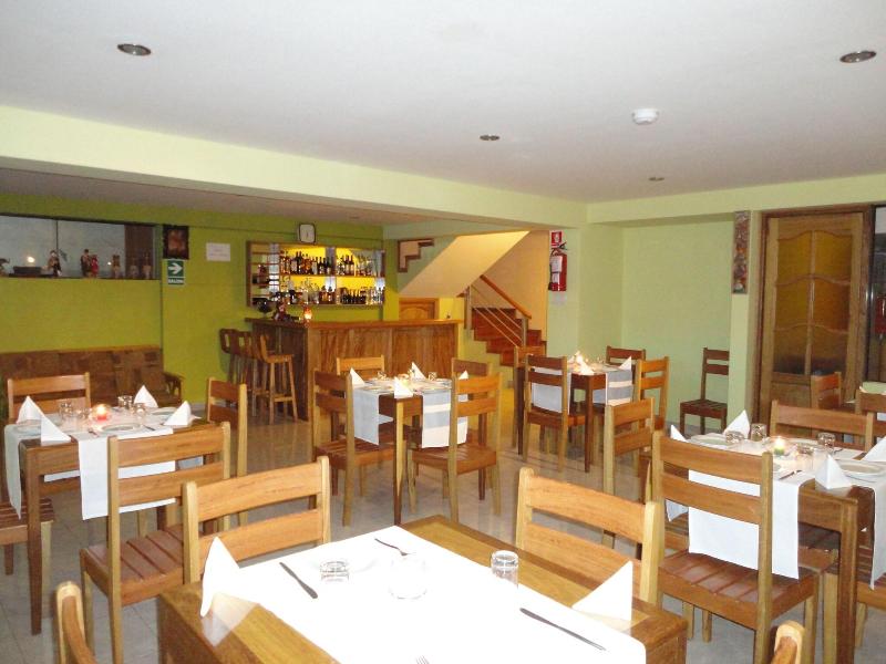 Florida del Inca Hotel image