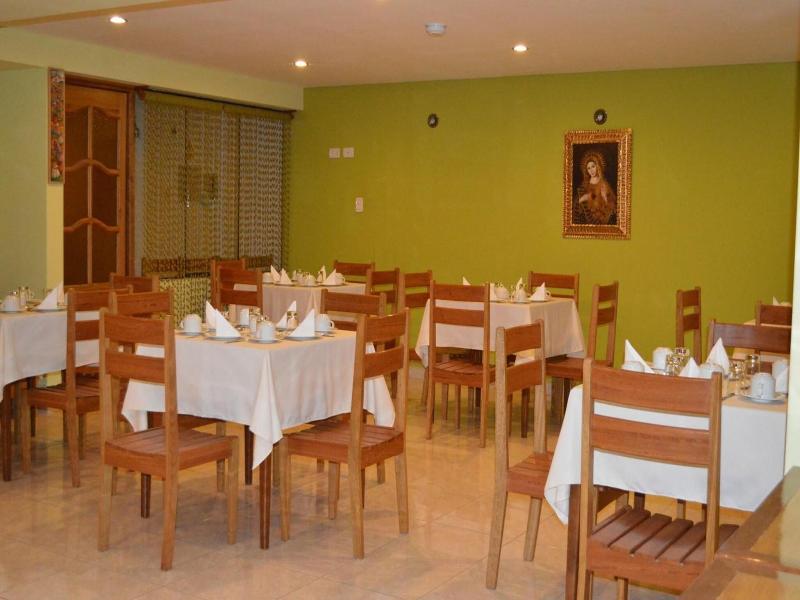 Florida del Inca Hotel image