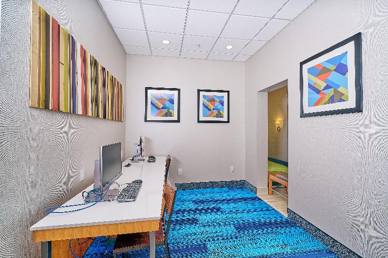 Holiday Inn Express Charleston - Civic Center