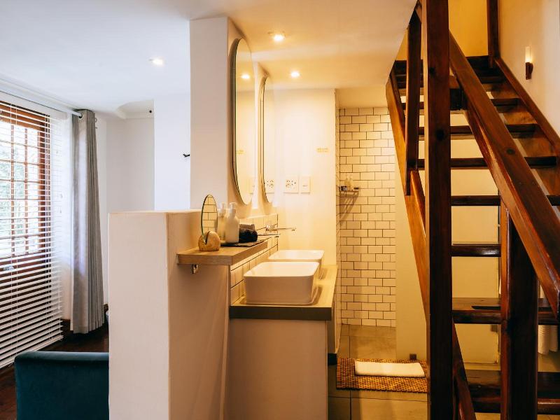 Cape Diem Lodge image