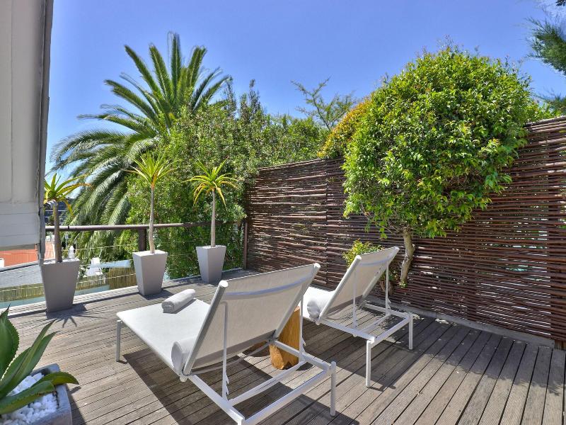 Cape Diem Lodge image