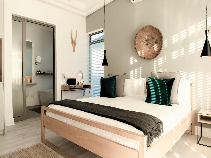 Cape Diem Lodge image