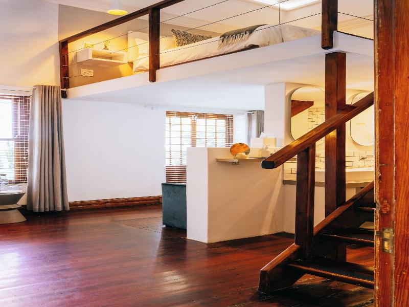 Cape Diem Lodge image