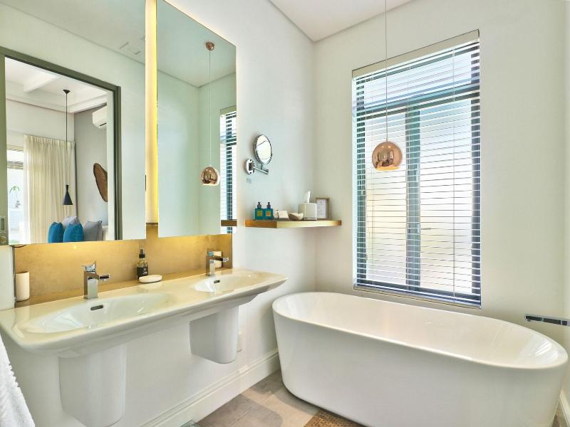 Cape Diem Lodge image