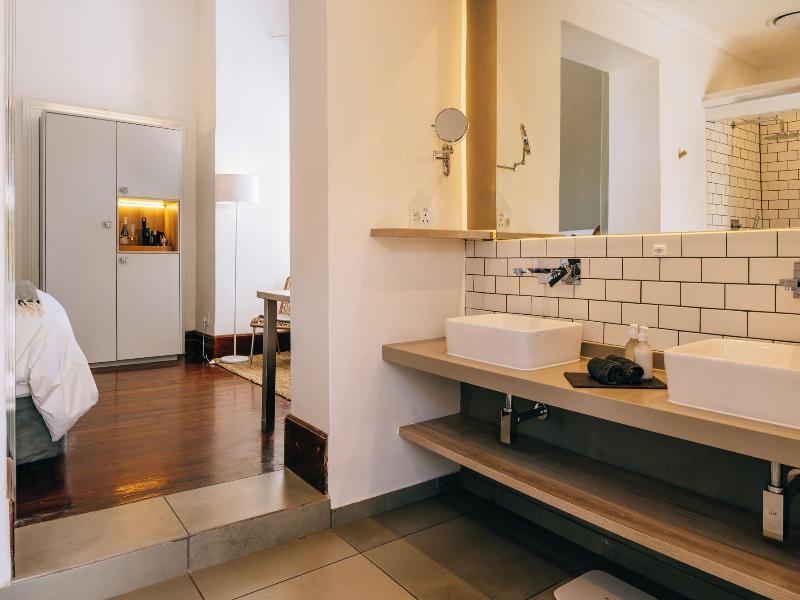 Cape Diem Lodge image