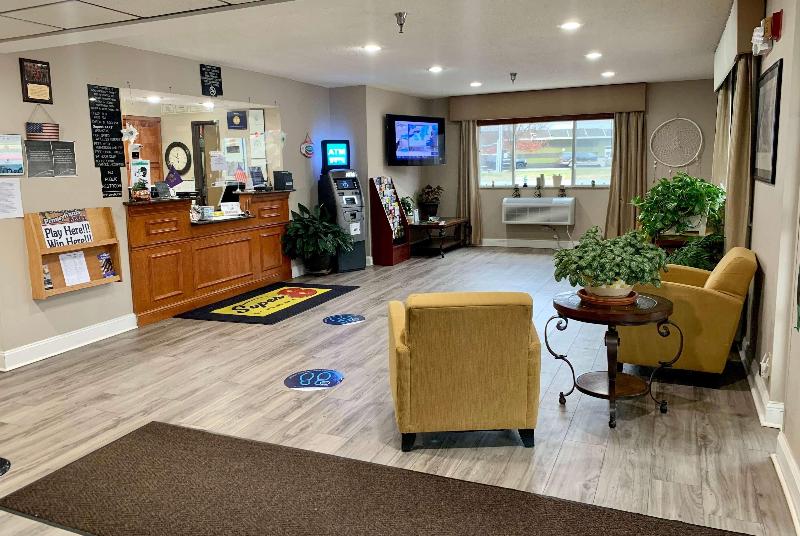 Super 8 by Wyndham Clearfield image