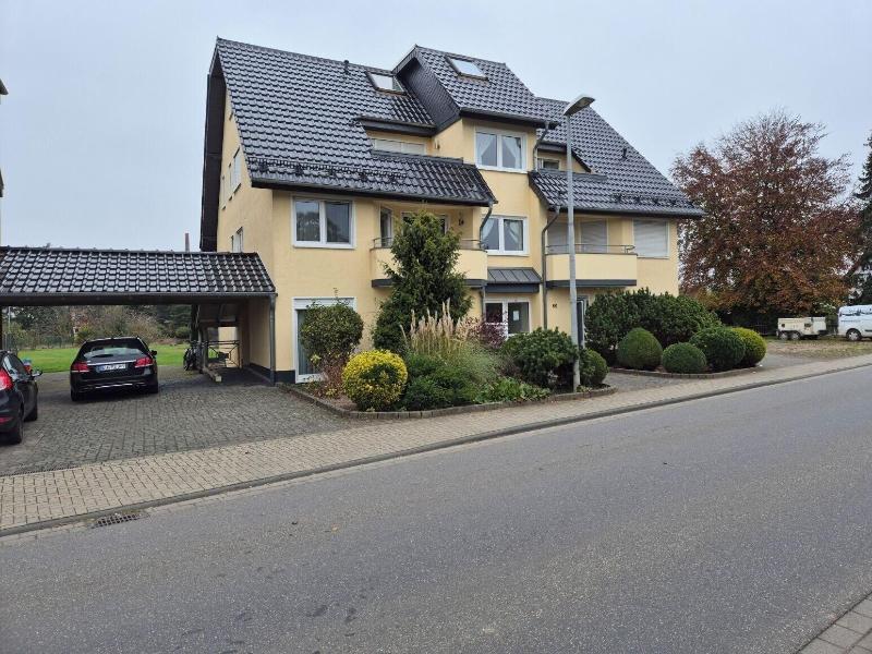 Zur Waage image