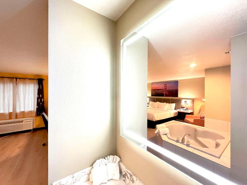 Quality Inn & Suites Willows image
