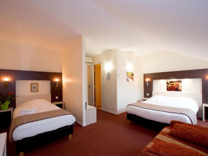Logis Jum'Hotel image