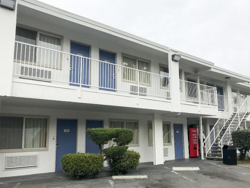 Motel 6 Concord, CA image