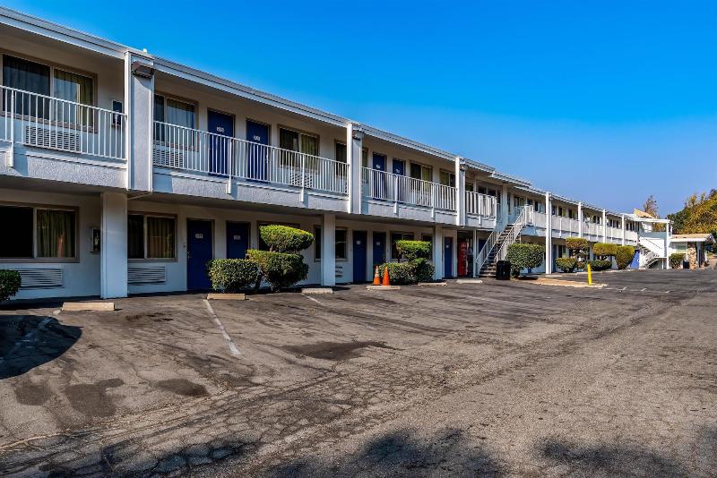 Motel 6 Concord, CA image