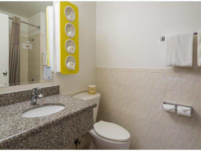 Motel 6 Concord, CA image