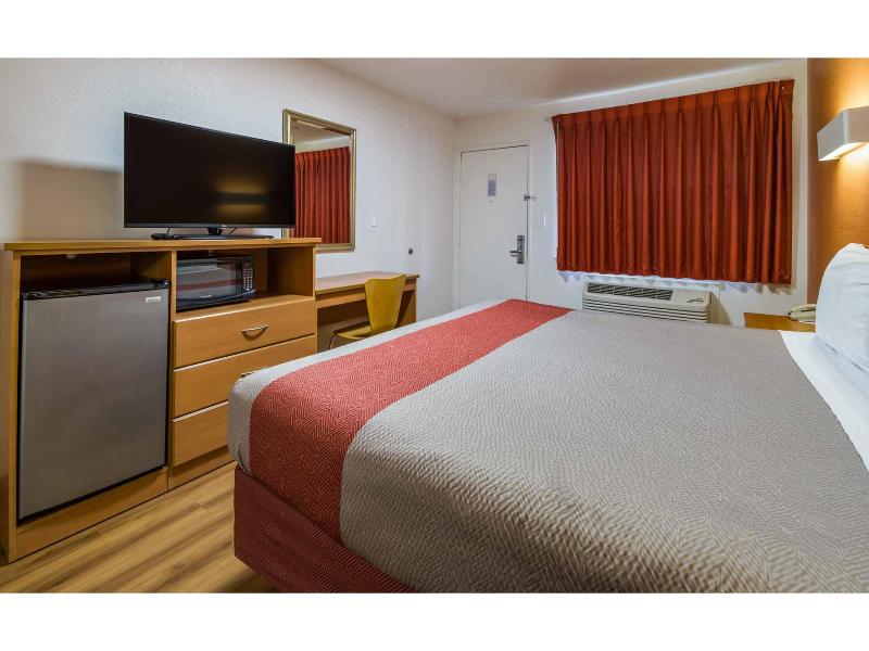 Motel 6 Concord, CA image