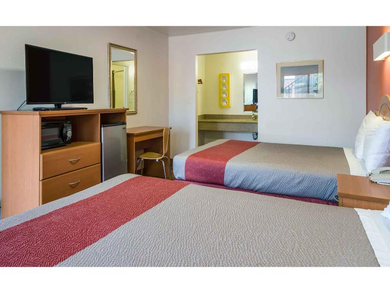 Motel 6 Concord, CA image