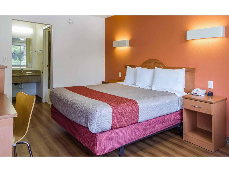 Motel 6 Concord, CA image