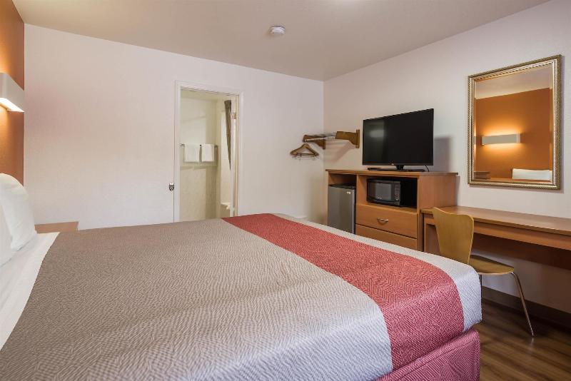 Motel 6 Concord, CA image