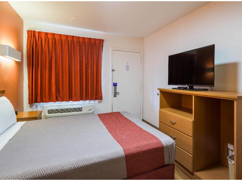 Motel 6 Concord, CA image