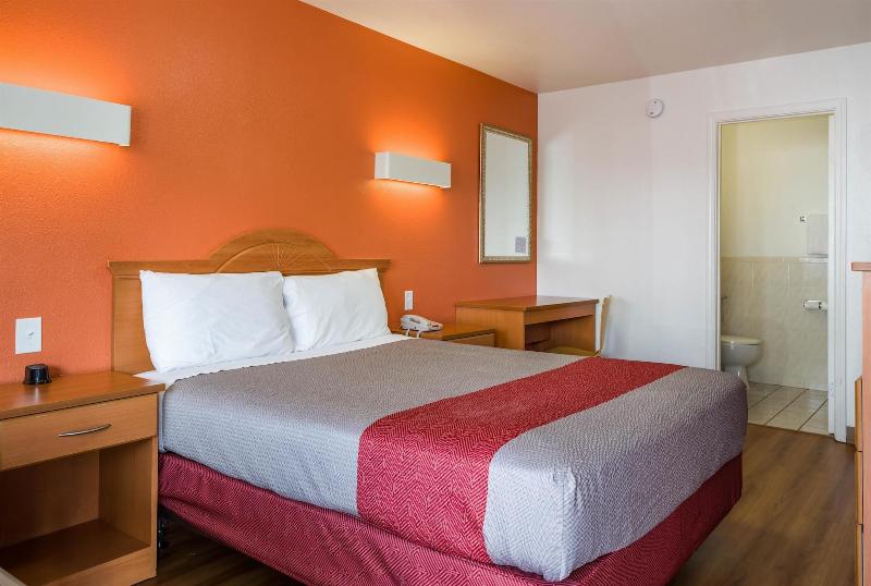 Motel 6 Concord, CA image